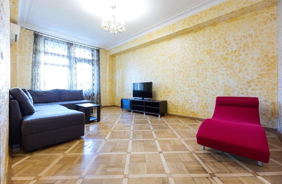 קייב Apartment Arena City 911 מראה חיצוני תמונה